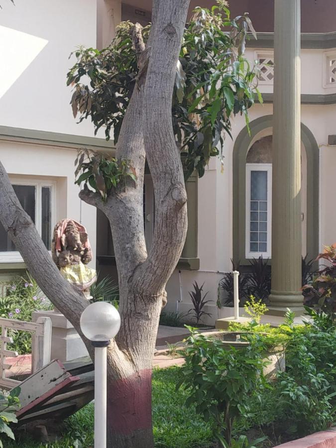 Chandan Resort Puri Luaran gambar